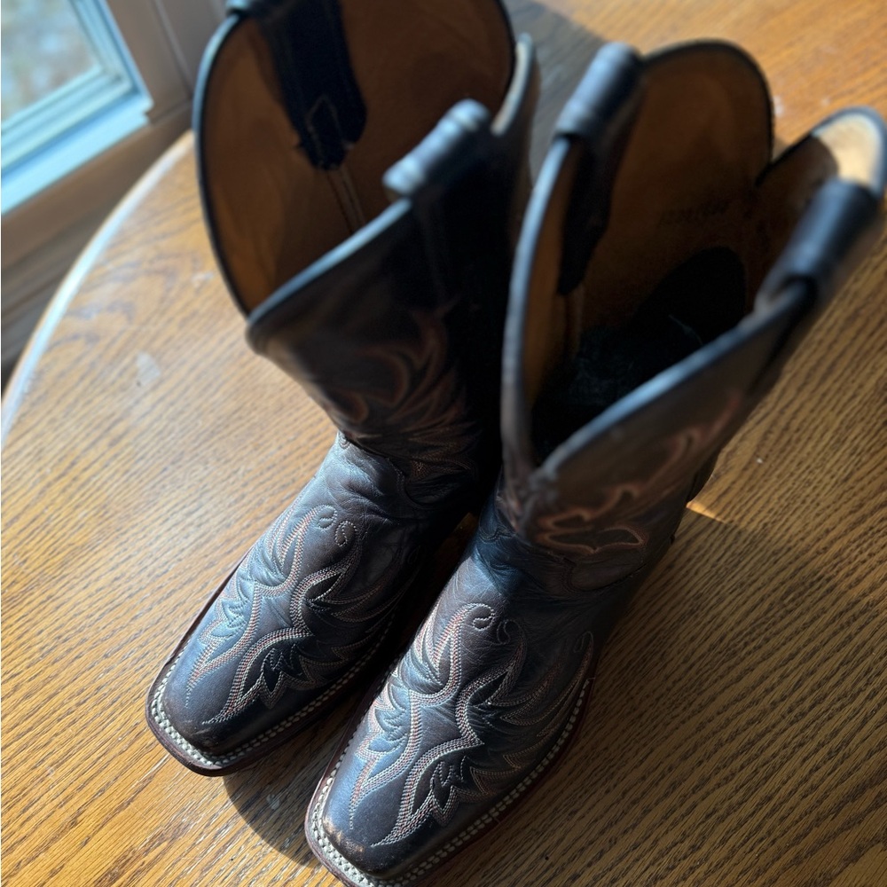 Tony Lama Women’s Leather Cowboy Boots - Picture 4 of 8